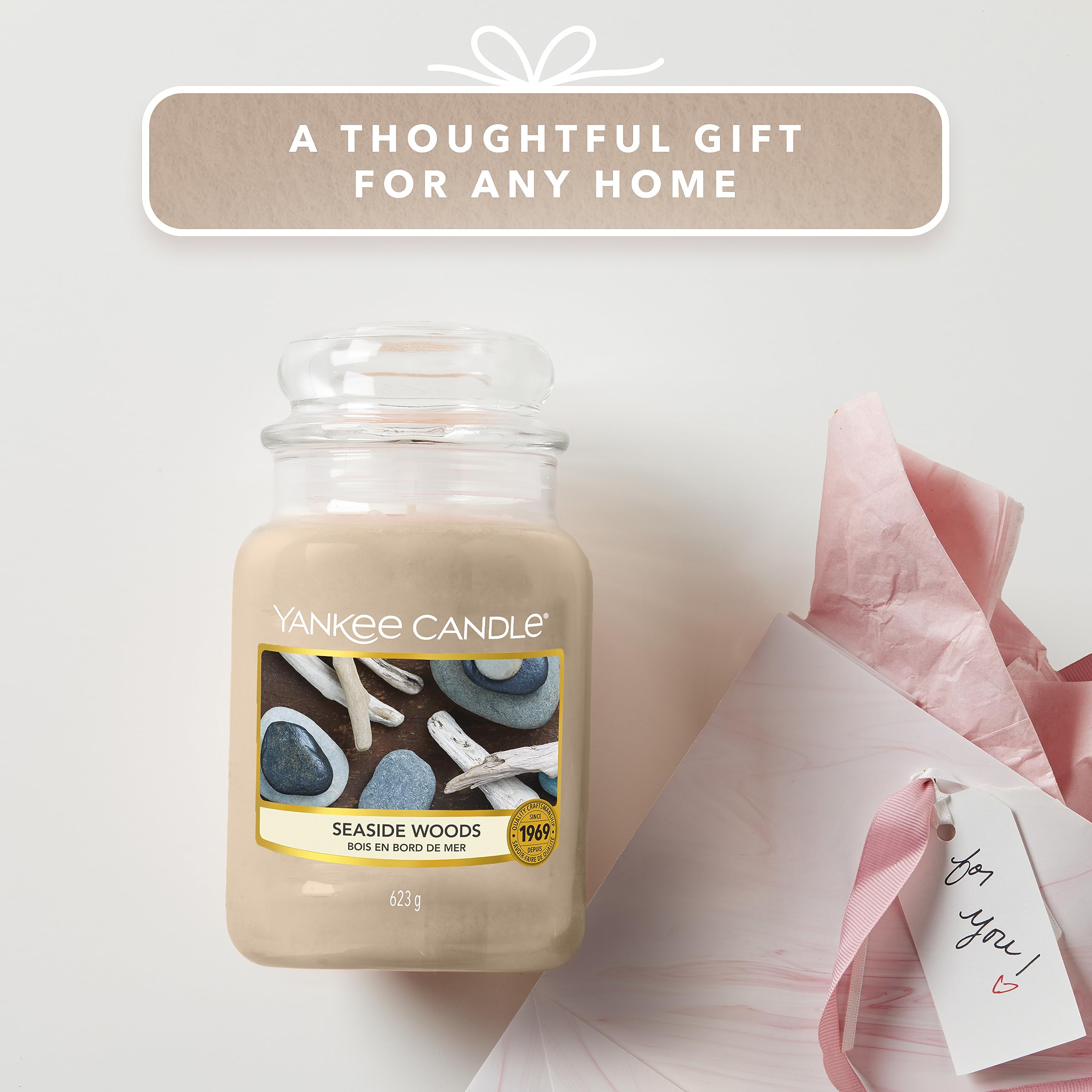 Yankee Candle Jarra Grande Seaside Woods, ambiente, ilumina con fragancia suave de fondo.