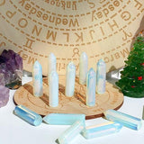 Cristales opal de YATOJUZI para rituales de relajación y armonía.