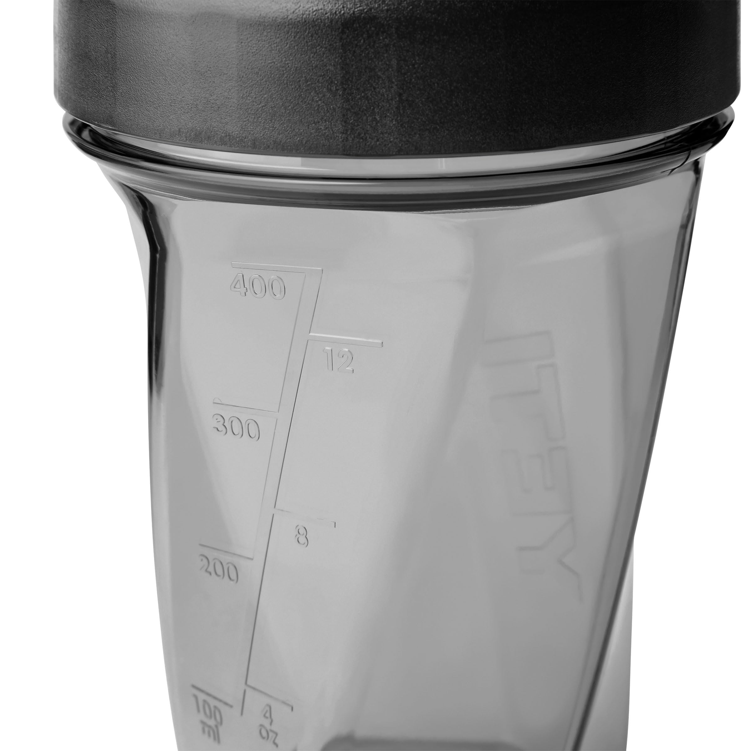 YETI Yonder Helimix Vortex, materiales reciclados y libre de BPA para uso diario