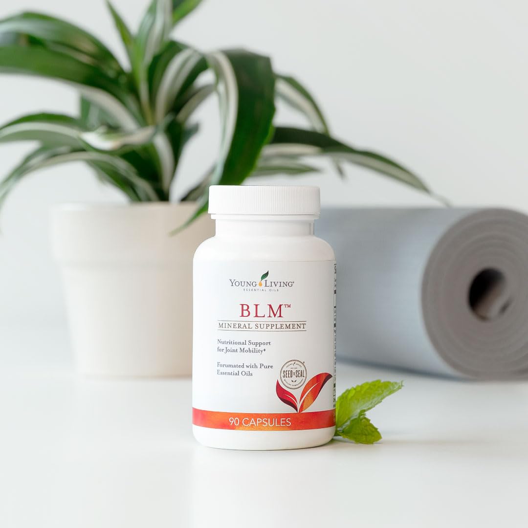 Young Living BLM Cápsulas: botella con etiqueta clara para movilidad diaria.