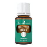 Young Living Eucalipto Radiata, botella 15 ml, aroma vigorizante para revitalizar espacios.