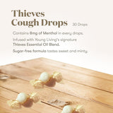 Pastillas en vaso de Thieves Cough Drops, textura masticable para un momento de pausa.