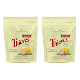 Pastillas duras Thieves de Young Living, sabor limón-mentol, empaque práctico para llevar.