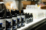 Envase ultravioleta del aceite de comino negro Zatik Naturals.