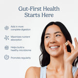 Cerca del frasco de Zenwise Health Digestive Enzymes mostrando bromelina y papaya.