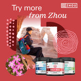 Zhou Organic Reds Powder mezcla en agua, sabor a bayas natural.