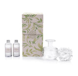 Zodax Grand Casablanca, flor de porcelana decorativa que aporta elegancia.